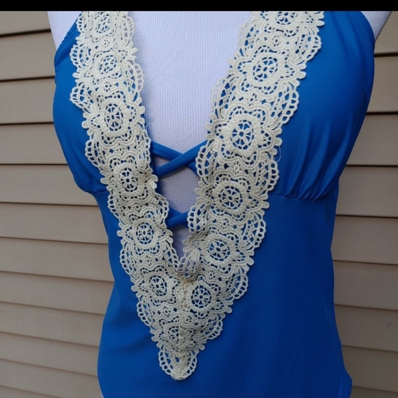 Blue Cupshe One Piece - Picture 2 of 3